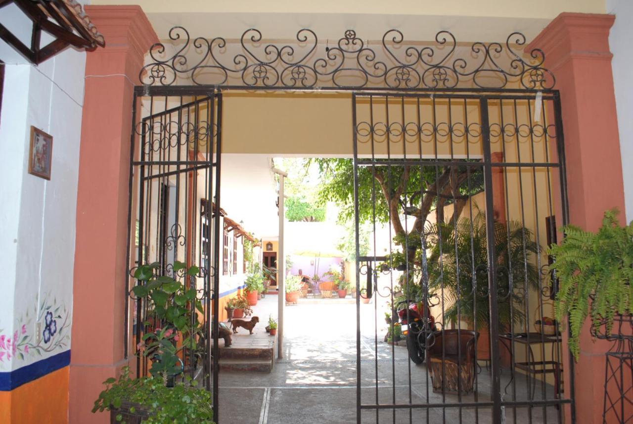 La Hacienda Tlaquepaque Hotel Exterior foto